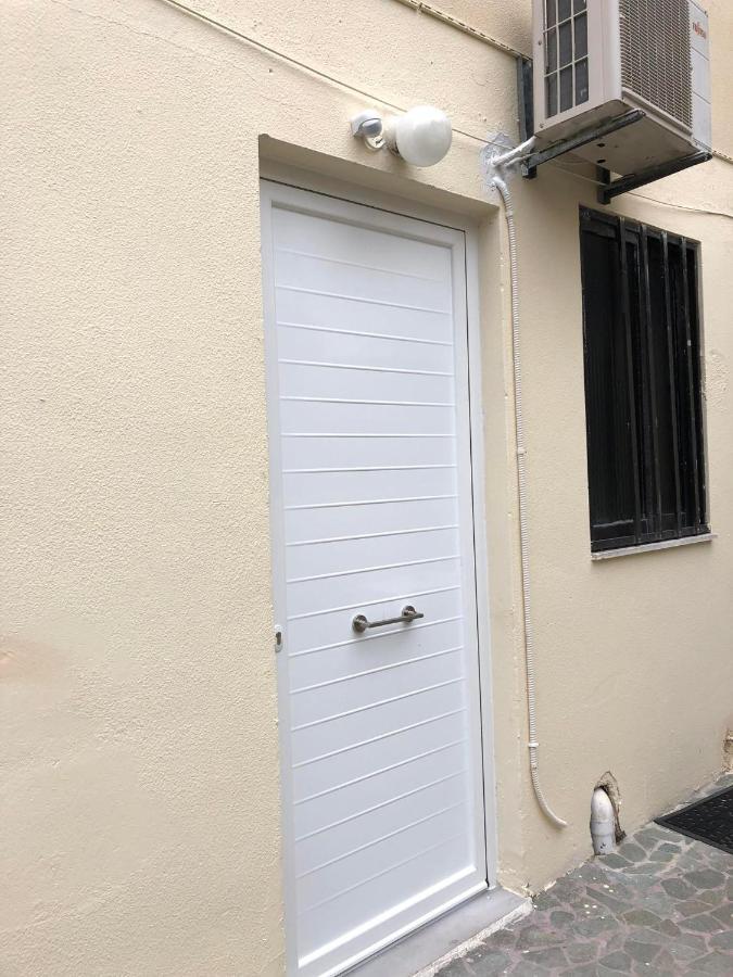 Lysandros Apartments In Athens, Near The Metro Extérieur photo